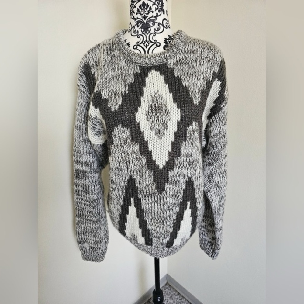Vintage Forum Sweater